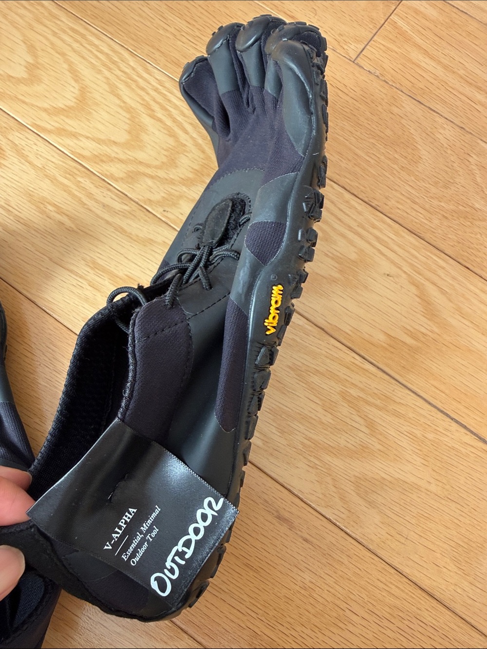 Vibram Men's FiveFingers Black with Yellow Logo Toe Shoes - Picture 2 of 7